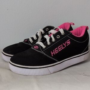 Heelys Black Sneakers with Pink Logo and Lining